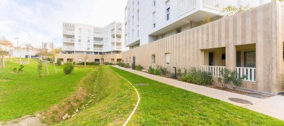 2 chambres Appartement à Marseille, France No. 329875 8