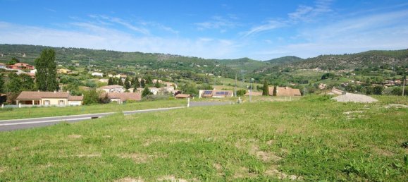  Land in Manosque, France No. 102053 3