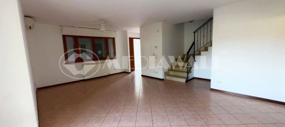 Casa de 5 divisões em Pordenone, Italy N.º 296607 2