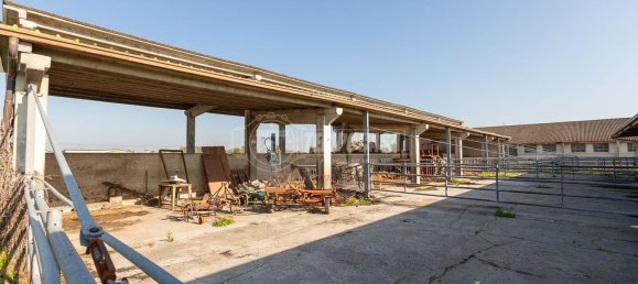 Studio à Ghedi, Italy No. 155140 5