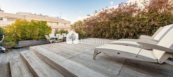 3 chambres Penthouse à Paris, France No. 170493 35