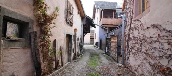 Casa de 4 divisões em Breisgau-Hochschwarzwald, Germany N.º 79204 49