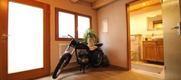 Casa de 4 divisões em Breisgau-Hochschwarzwald, Germany N.º 79204 38