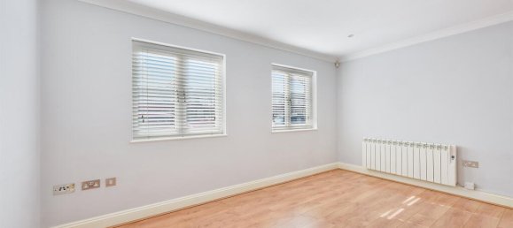 1 bedroom Apartment in Epsom, United Kingdom No. 9748 16