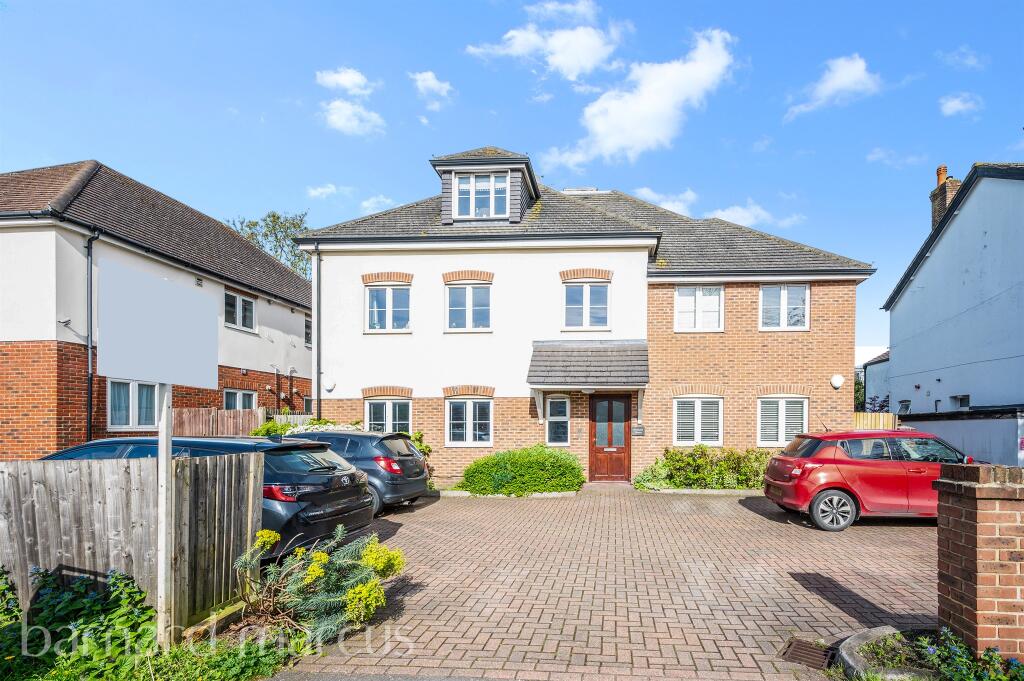 1 bedroom Apartment in Epsom, United Kingdom No. 9748