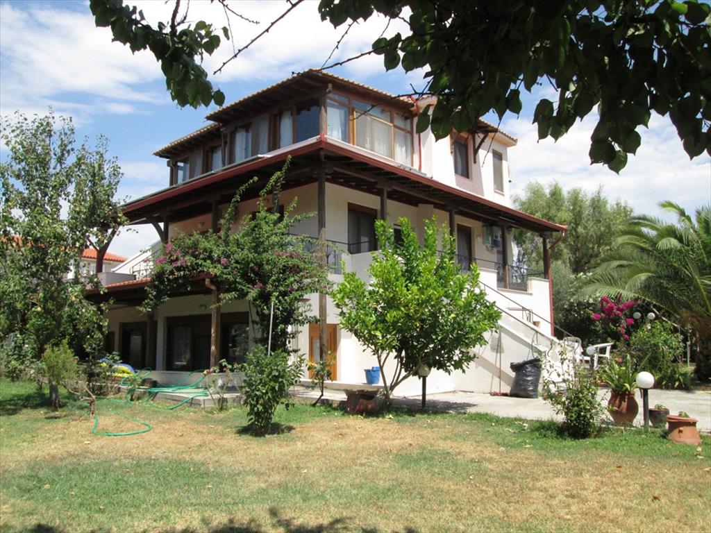 6 bedrooms Commercial property in Chalkidiki, Greece No. 7045