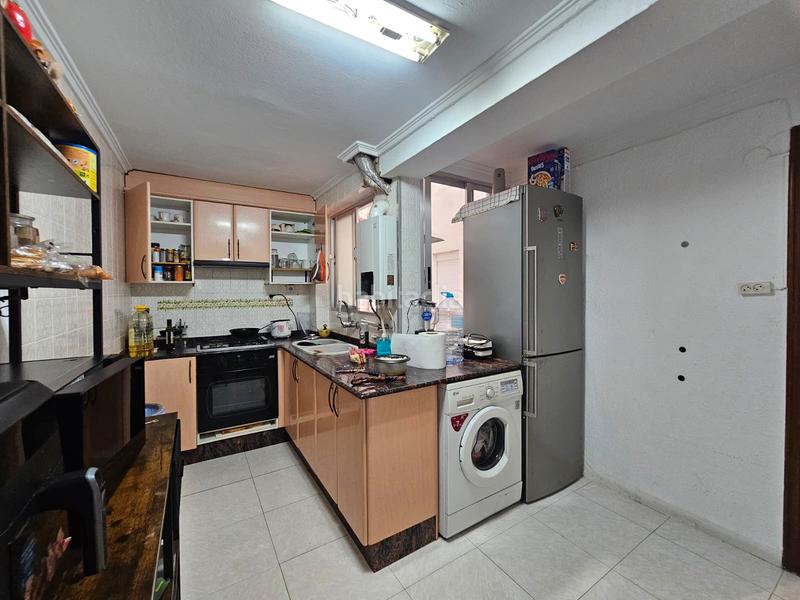 3 bedrooms Apartment in Valencia, Spain No. 274029