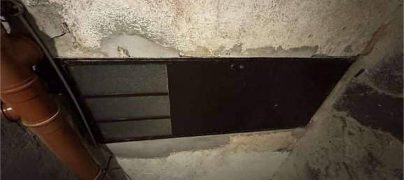 Квартира с 2 спальнями в Саронно, Италия № 283015 15