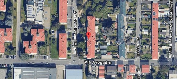 Квартира с 2 спальнями в Саронно, Италия № 283015 20