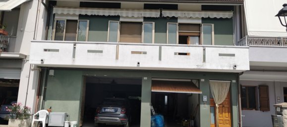 Дом с 9 спальнями в Сан Костанцо, Италия № 316631 21