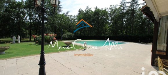 4 bedrooms Villa in La Ferte-Saint-Cyr, France No. 246422 3