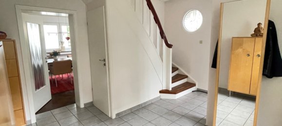 Дом с 4 комнатами в Дуйсбург, Германия № 11684 4