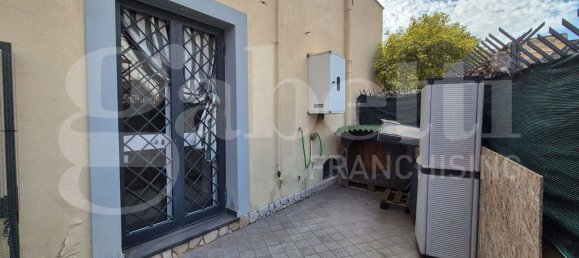 3 bedrooms House in Boscotrecase, Italy No. 340056 4