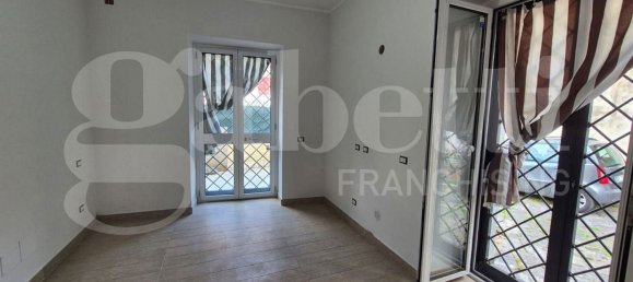 3 bedrooms House in Boscotrecase, Italy No. 340056 16