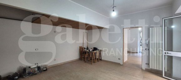 3 bedrooms House in Boscotrecase, Italy No. 340056 10