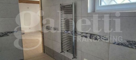 3 bedrooms House in Boscotrecase, Italy No. 340056 14