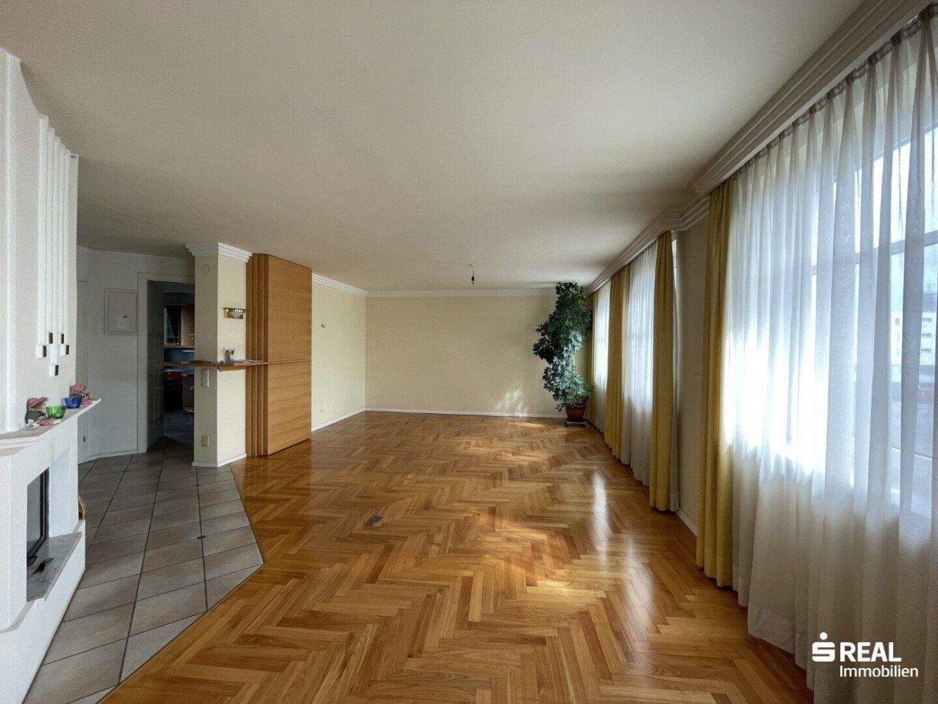 9-Zimmer Penthouse in Linz, Austria, Nr. 189335