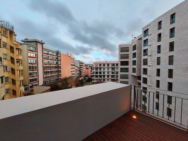 1 bedroom Apartment in Lisbon, Portugal No. 114965