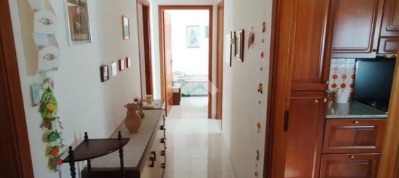 2 Schlafzimmer Wohnung in Cervaro, Italy, Nr. 214755 10