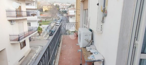 2 Schlafzimmer Wohnung in Cervaro, Italy, Nr. 214755 18