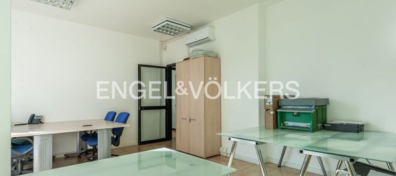 370m² Office in Rome, Italy No. 127838 22