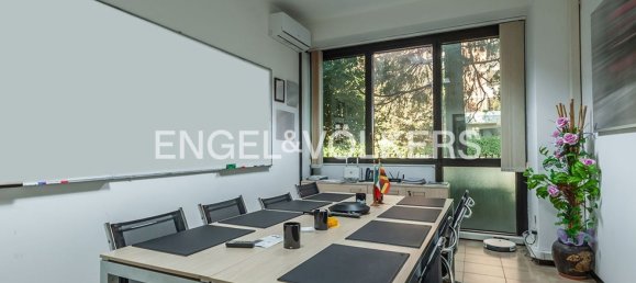 370m² Office in Rome, Italy No. 127838 2