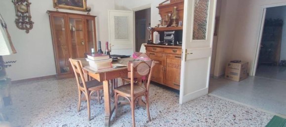 3 bedrooms Apartment in Foggia, Italy No. 337187 5