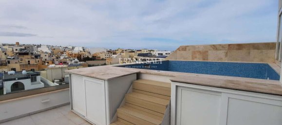 2 bedrooms Penthouse in Swieqi, Malta No. 7017 2
