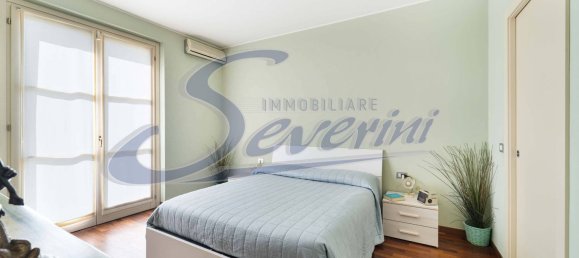 2 rooms Apartment in Casnate con Bernate, Italy No. 202473 3