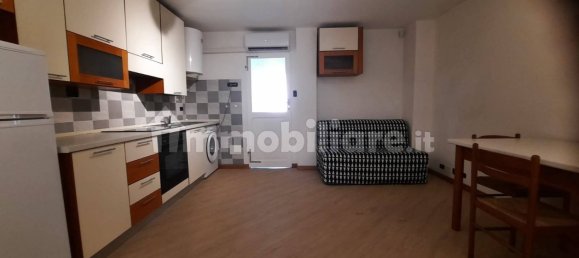 1 bedroom Apartment in Reggio Emilia, Italy No. 345536 2