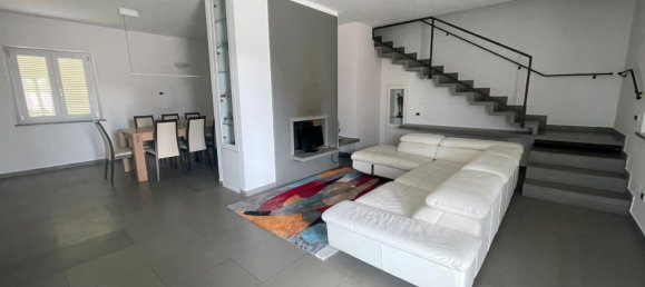 2 bedrooms Townhouse in Castelnuovo Magra, Italy No. 266194 7