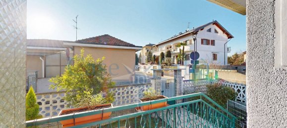 2 bedrooms Villa in Cornaredo, Italy No. 2406 24