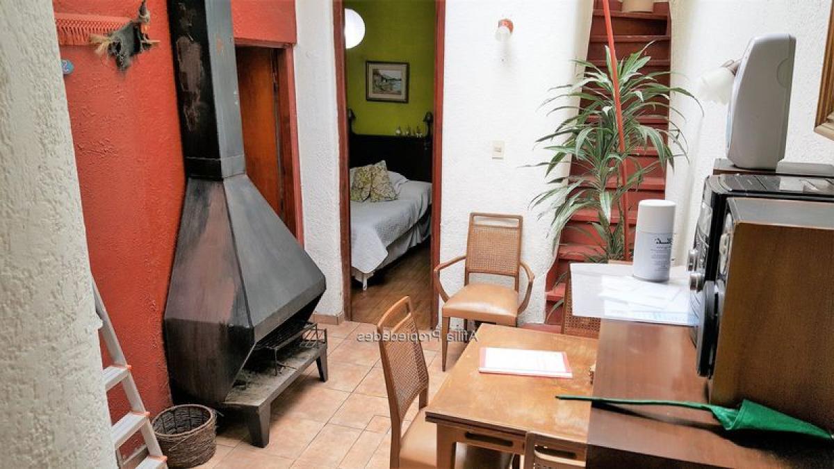 Apartamento de 2 dormitorios en Montevideo, Uruguay No. 10270