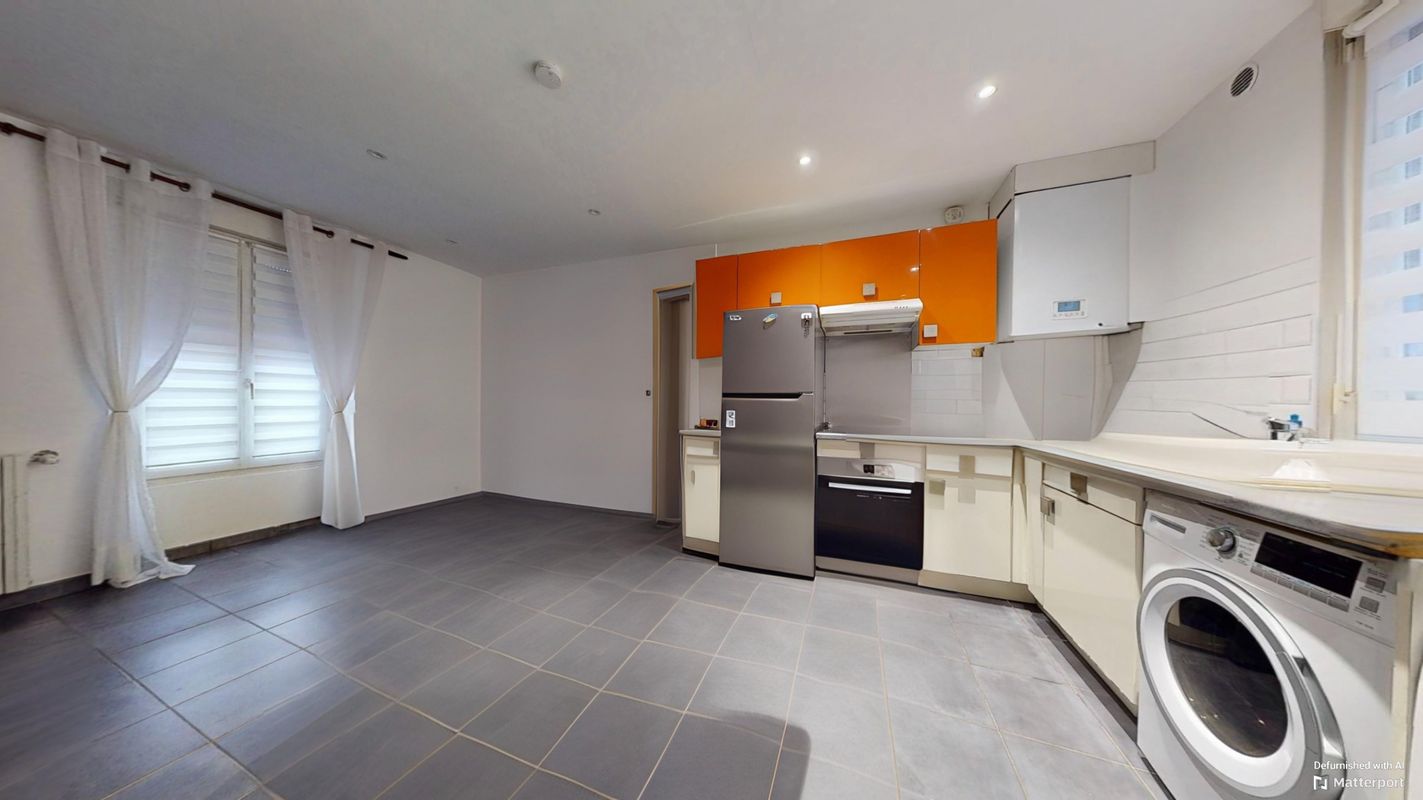 3 bedrooms House in Cormeilles-en-Parisis, France No. 162101