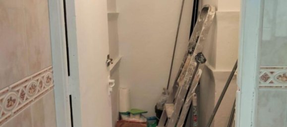 Apartamento de 4 dormitorios en Cádiz, Spain No. 148572 17