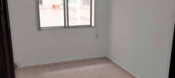 Apartamento de 4 dormitorios en Cádiz, Spain No. 148572 8