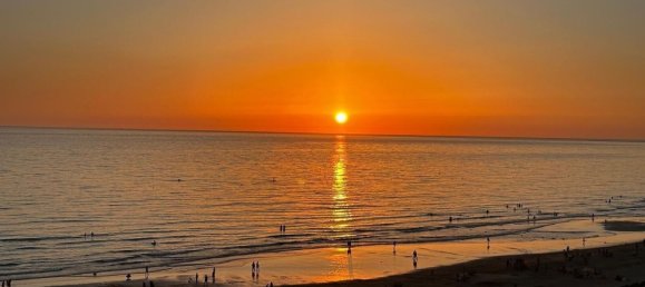 Apartamento de 4 dormitorios en Cádiz, Spain No. 148572 23