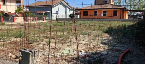  Land in Codigoro, Italy No. 362499 3