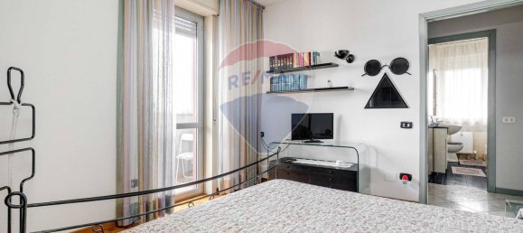 Apartamento T3 em Busto Arsizio, Italy N.º 361288 11