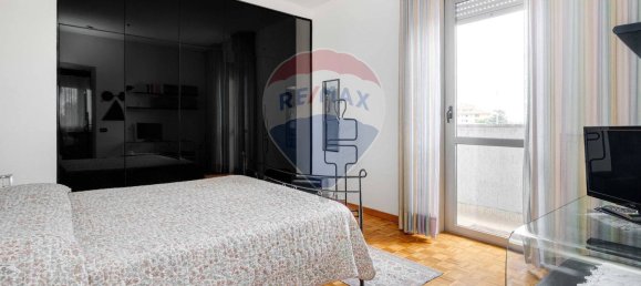 Apartamento T3 em Busto Arsizio, Italy N.º 361288 8
