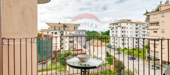 Apartamento T3 em Busto Arsizio, Italy N.º 361288 20