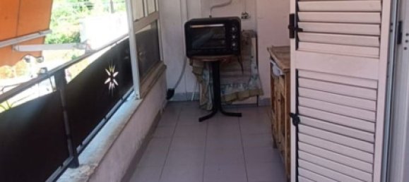 3 rooms Apartment in Caserta, Italy No. 293087 5