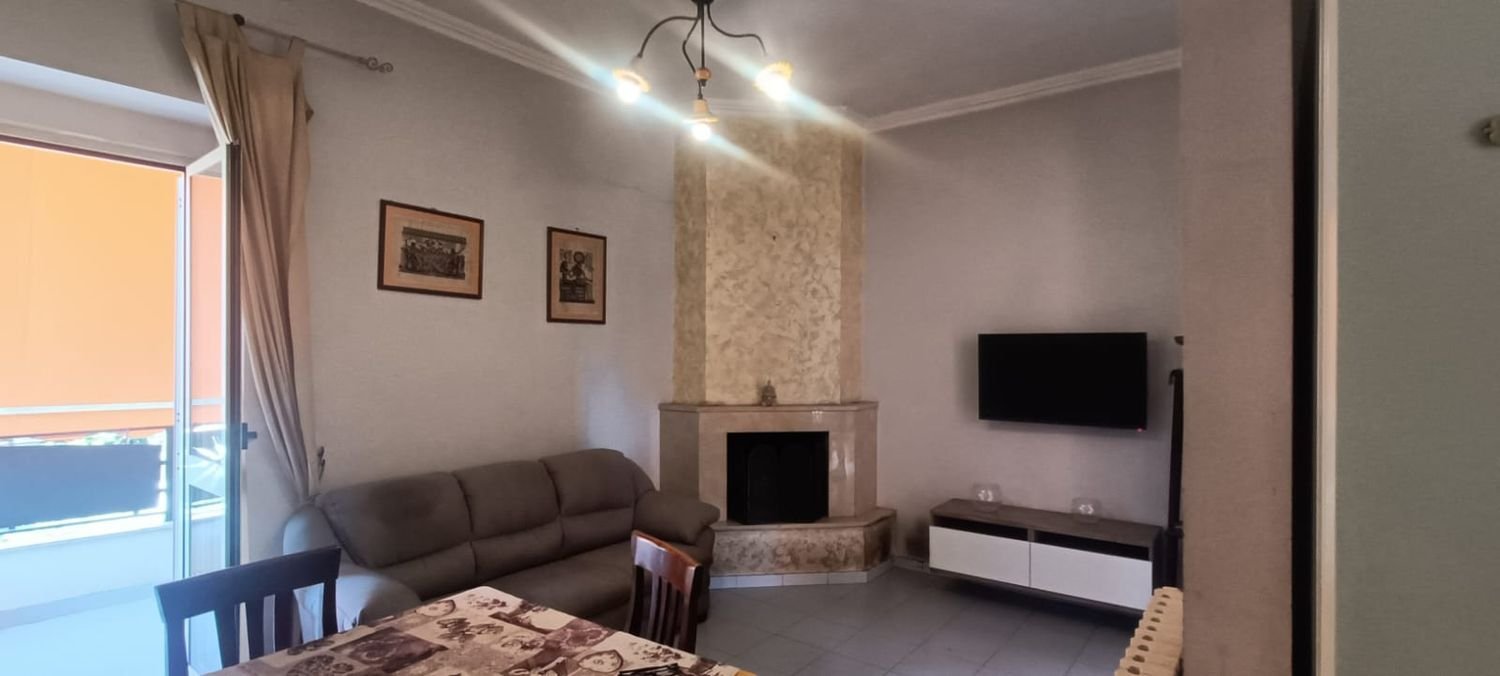 3 rooms Apartment in Caserta, Italy No. 293087