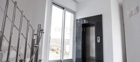 5 chambres Villa à Agios Tychonas, Cyprus No. 314 6