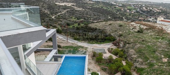 5 chambres Villa à Agios Tychonas, Cyprus No. 314 2