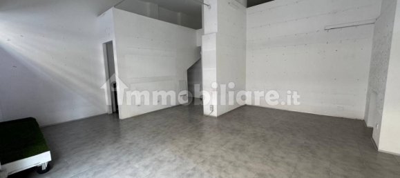 2 rooms Commercial property in Turin, Italy No. 320188 9