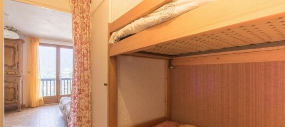 Studio in Embrun, France No. 300775 7