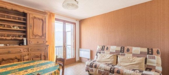 Studio in Embrun, France No. 300775 5