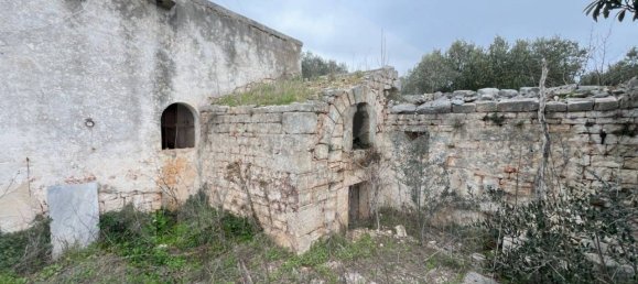 9 rooms House in Conversano, Italy No. 23496 12