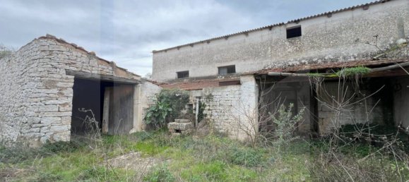 9 rooms House in Conversano, Italy No. 23496 11